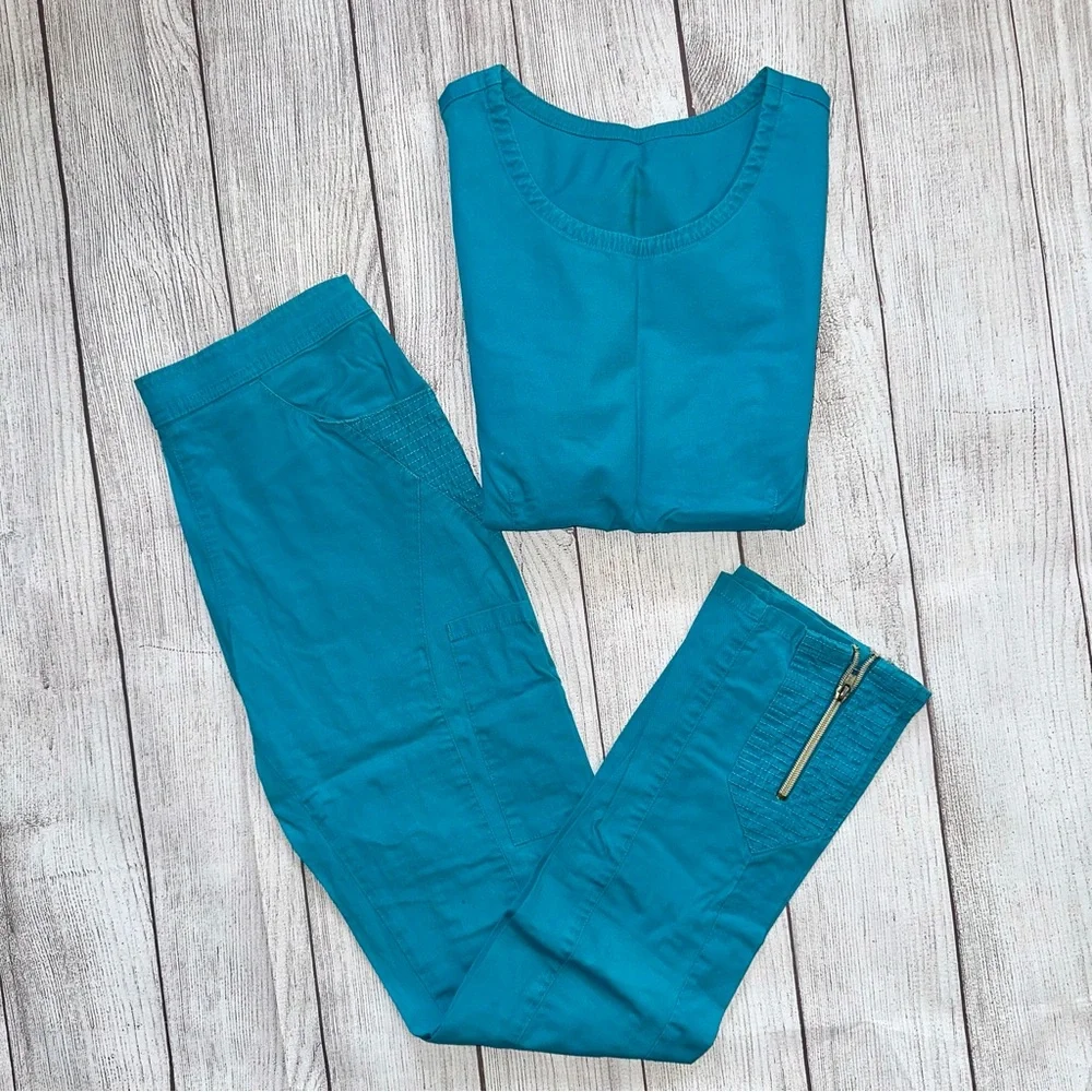 Jaanuu Turquoise Scrub Set - Picture 2 of 16